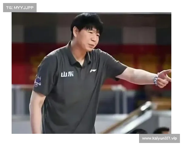 山东全力备战季后赛早晨体能训练紧张进行全力冲击北控目标明确