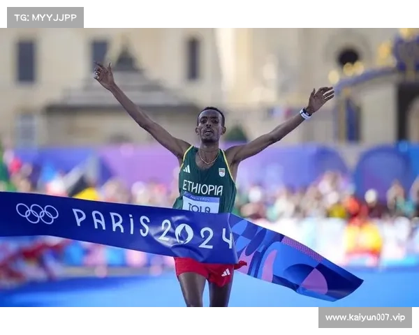 基普乔格打破男子马拉松世界纪录 赛后分享突破极限的心路历程 基普乔格打破男子马拉松世界纪录 赛后分享突破极限的心路历程