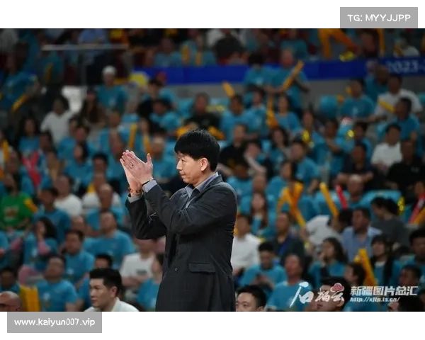 哈兰德惊艳表现席卷社交媒体 球迷热议为其疯狂点赞